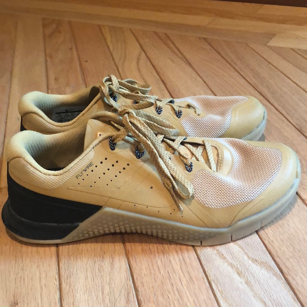 Nike Mens Metcon2 | Training Sneaker | Black&Camel